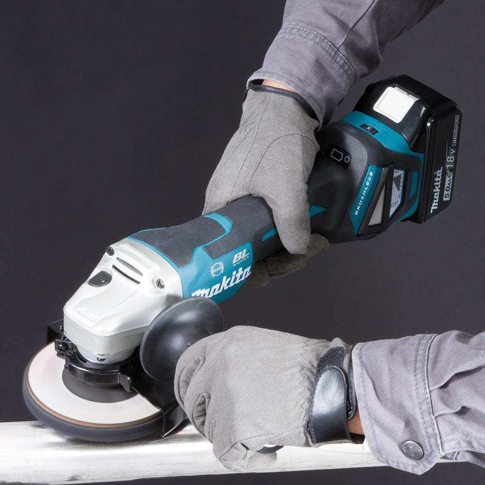 Makita DGA467Z 18v Angle Grinder