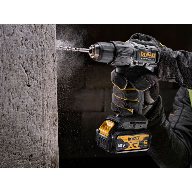 DEWALT DCD100P2T DeWalt combi drill 18V XR brushless incl. 2 x 5.0ah