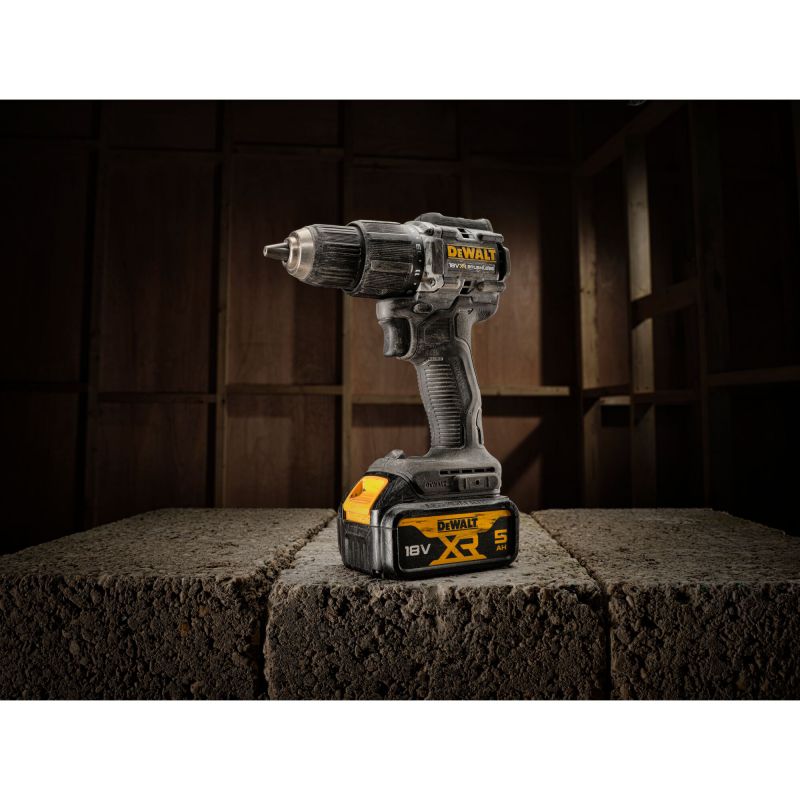 DEWALT DCD100P2T DeWalt combi drill 18V XR brushless incl. 2 x 5.0ah