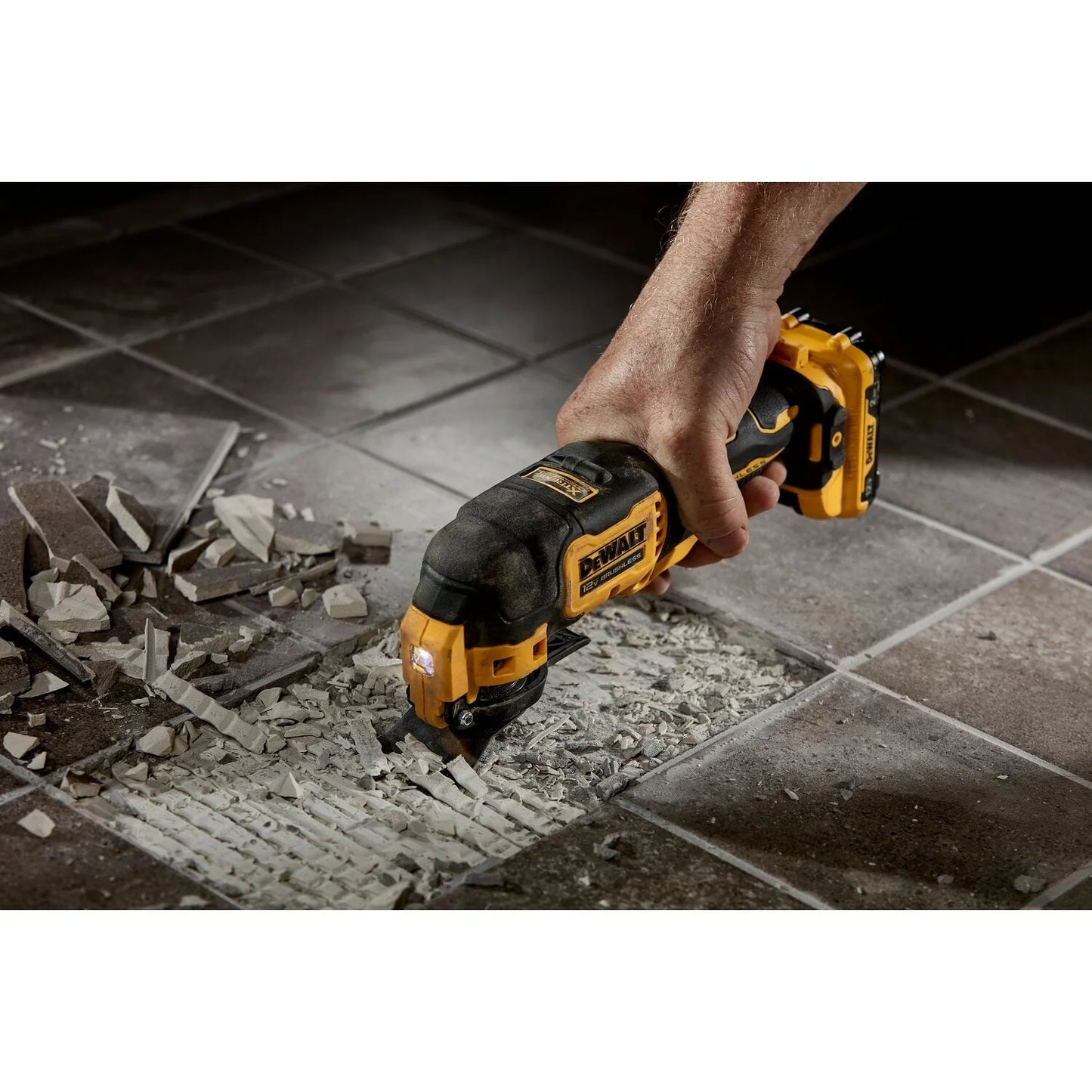 DeWalt DCS355N 18v Brushless Multitool