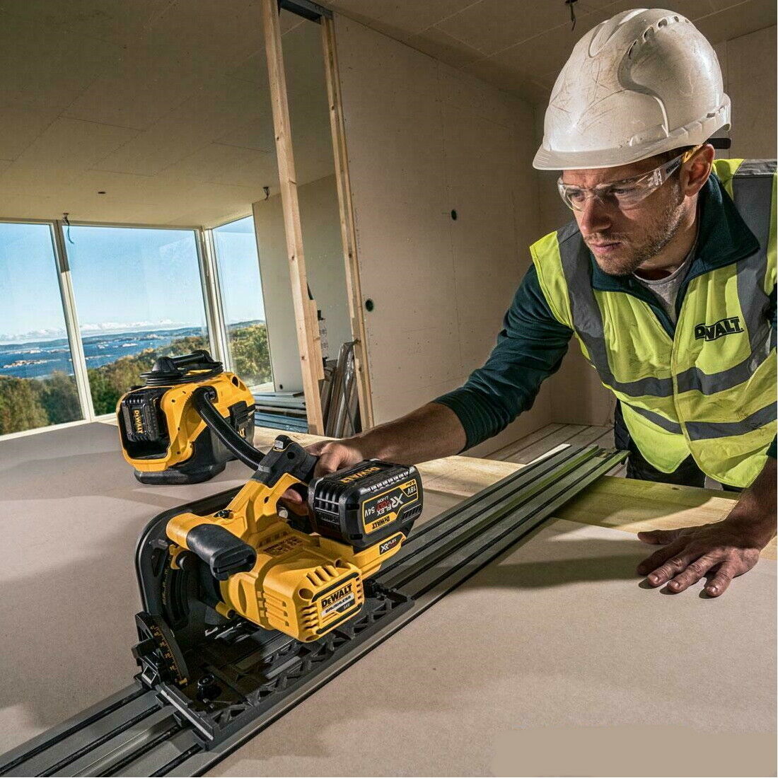 DeWalt DCS520T2R 54V XR FLEXVOLT 2 x 6.0Ah Plunge Saw Kit + Guide Rail Options